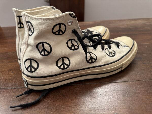 Converse, sneakers alte in tessuto tecnico. bianco con stampa Taglia 11 UK - immagine 3